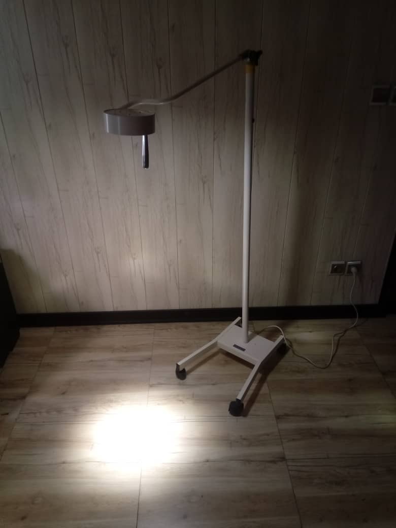 چراغ معاینه ال ای دی
