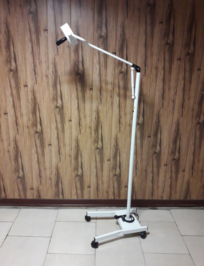 چراغ معاینه جراحی